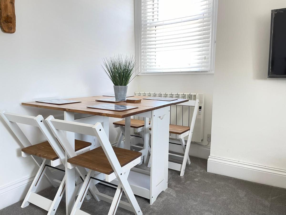 Light Airy 3 Bed Town Cntr Flat 700M To The Beach Bournemouth Esterno foto